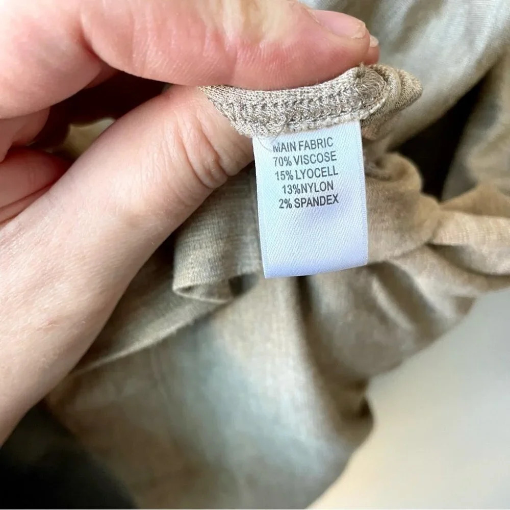 St John Spa Viscose  Zip Sweater - Picture 6 of 8
